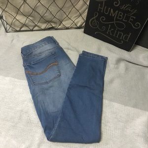 Light Wash Jeggings